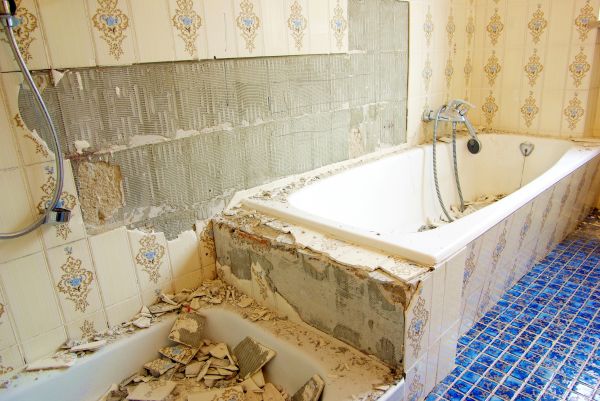 Bathtub Demolition in Brownsburg